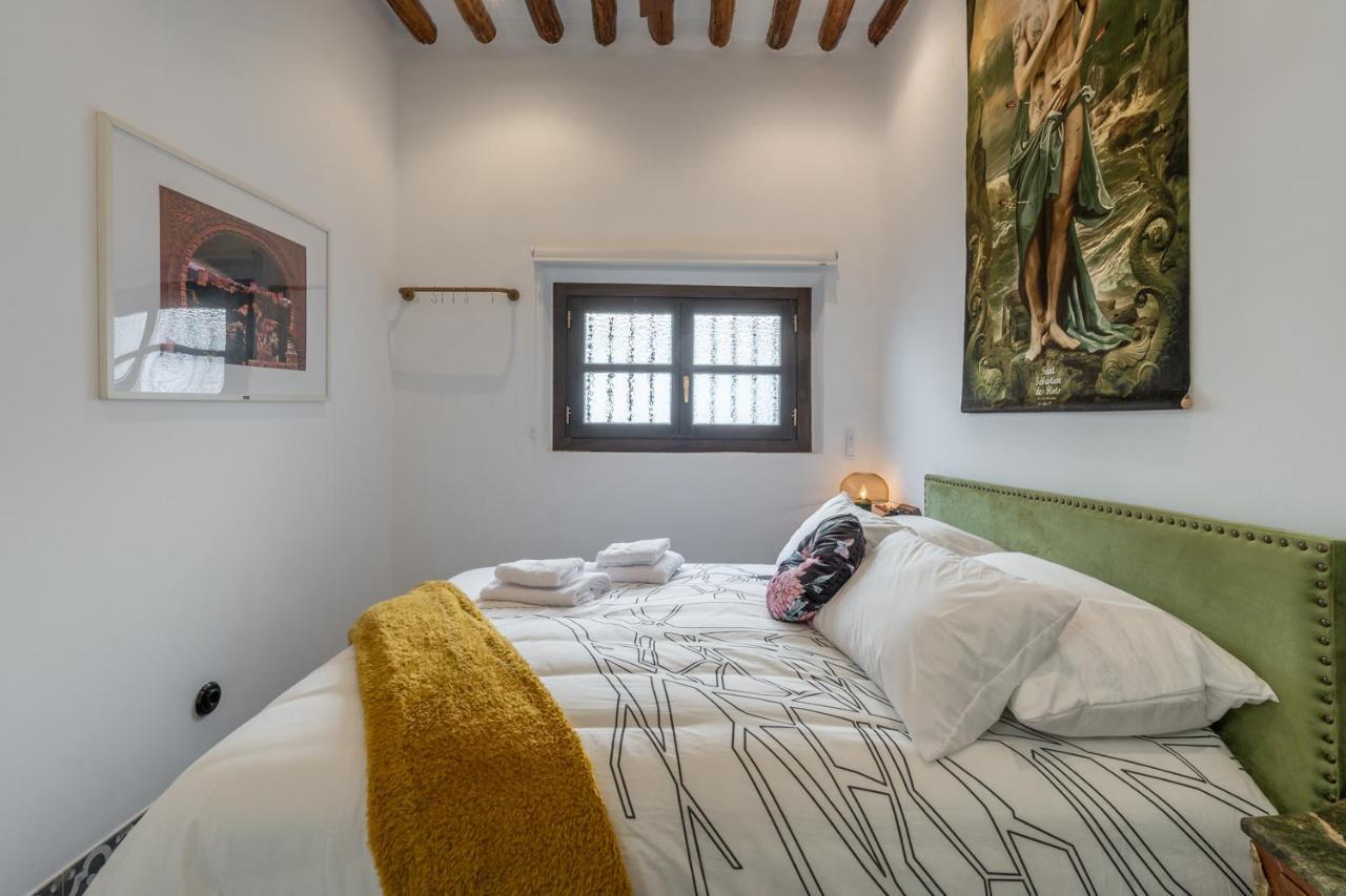 Tuguest Puerta Del Dauro Apartment Granada Exteriör bild