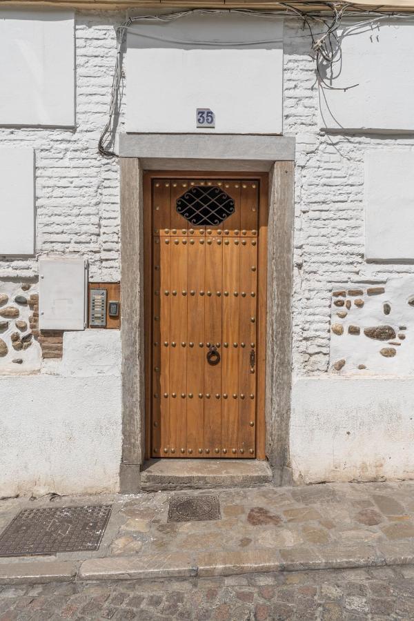 Tuguest Puerta Del Dauro Apartment Granada Exteriör bild