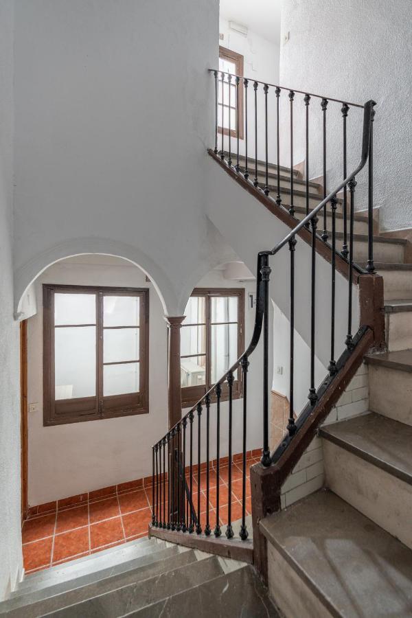 Tuguest Puerta Del Dauro Apartment Granada Exteriör bild